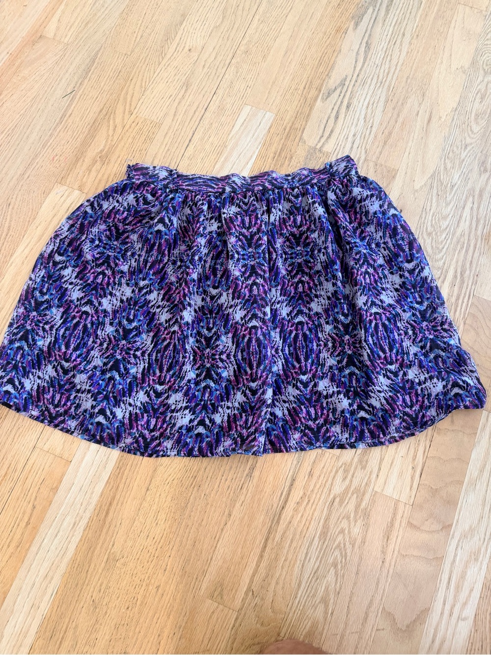 Ladies Size Large Mossimo Supply Co. Purple Patterned Elastic Waist Skater Skirt